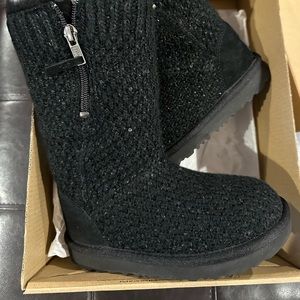 Brand New in Box UGG black sequin knit Uggs size 11 toddler